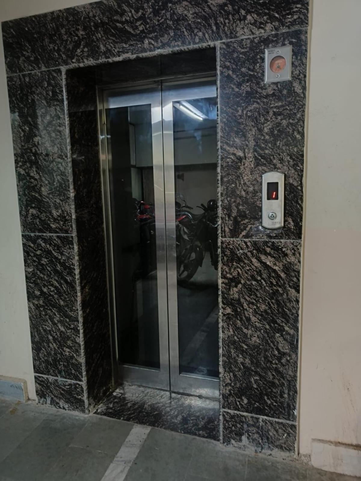 Nandi Retreat Homestay Varanasi Exterior foto